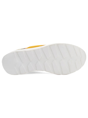 
                  
                    Ara New York Multi Trainer
                  
                