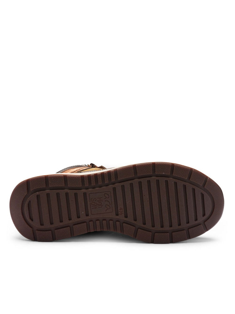 
                  
                    Ara Garda Hightop
                  
                