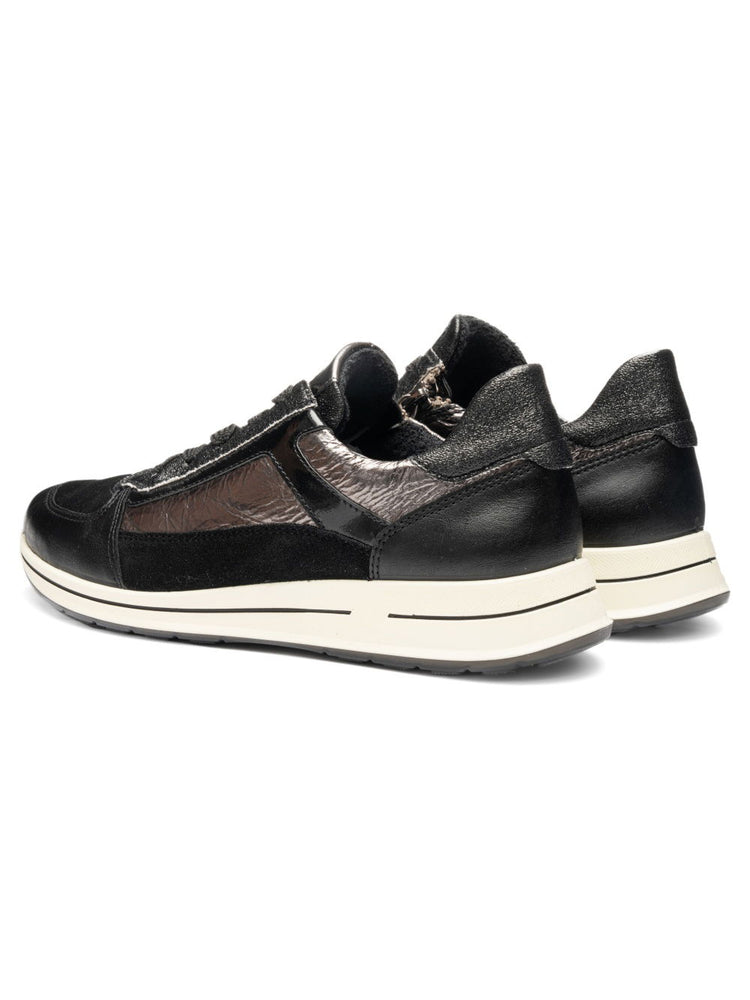 
                  
                    Ara Osaka Black Trainer
                  
                