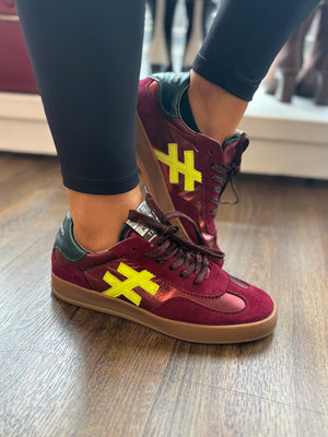 
                  
                    Another Trend Iconic Trainers Raspberry (Wine)
                  
                