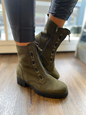 
                  
                    GABOR SUEDE LACE UP BOOT 31.716.39
                  
                