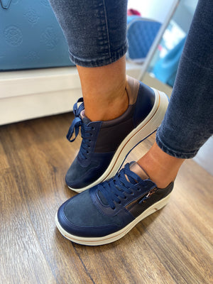 
                  
                    Ara Sappora Navy Trainer
                  
                