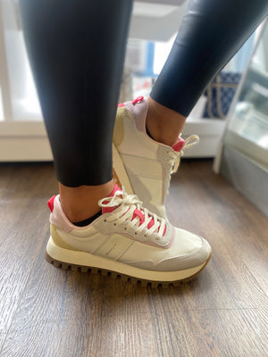 
                  
                    Gant Caffay Leather Suede Trainer - Pink
                  
                