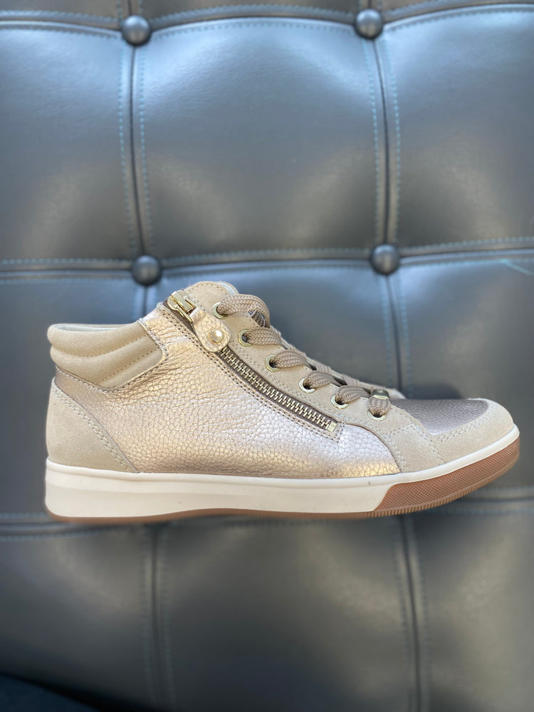 
                  
                    Ara Rom Gold Sport Hightop Trainer
                  
                