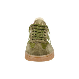 
                  
                    Gant Cuzima Dark Olive Green sneaker with pink heel and white logo front view with laces
                  
                