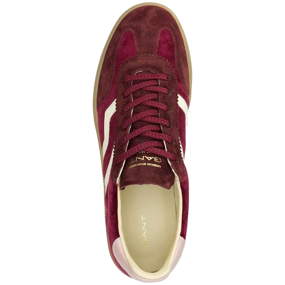 
                  
                    Gant Cuzima Suede Maroon sneaker with white stripes 
                  
                