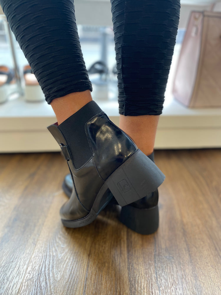 Block heel chelsea boot clearance