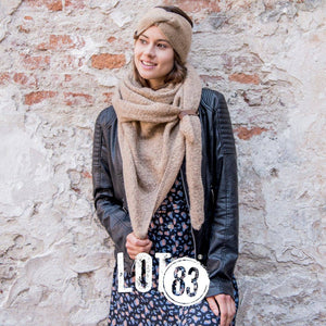 
                  
                    Scarf Nina Camel
                  
                