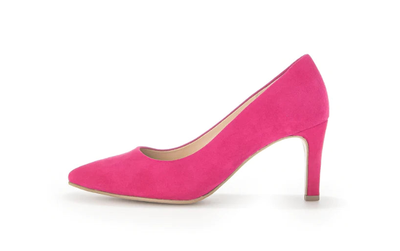 
                  
                    GABOR SUEDE HIGH HEEL 21.380.30
                  
                